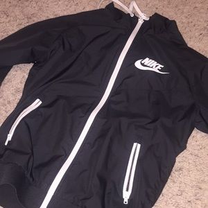 Nike windbreaker